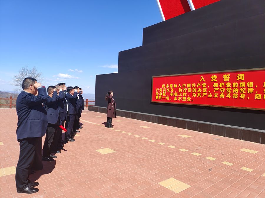 1743644411886898.jpg cc90f44a870c8c3f09ad644db731ba9.jpg